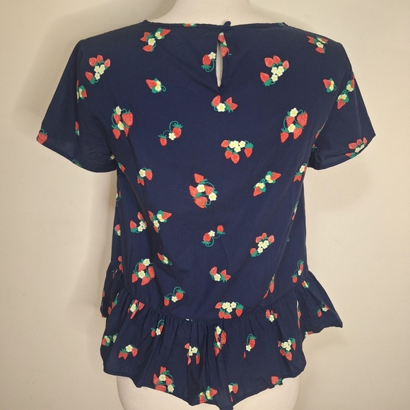 Brooks Brothers strawberry print short sleeve ruffle hem top SZ 4 - Picture 4 of 7